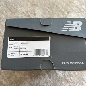 9060 New Balance Gray and Beige Sneakers